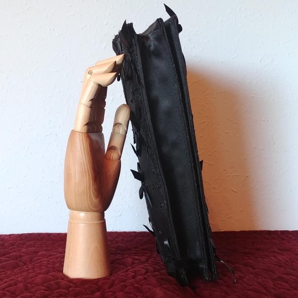 NEW! Prabal Gurung Nemain Marcus Lace Satin Clutch - Picture 2 of 8